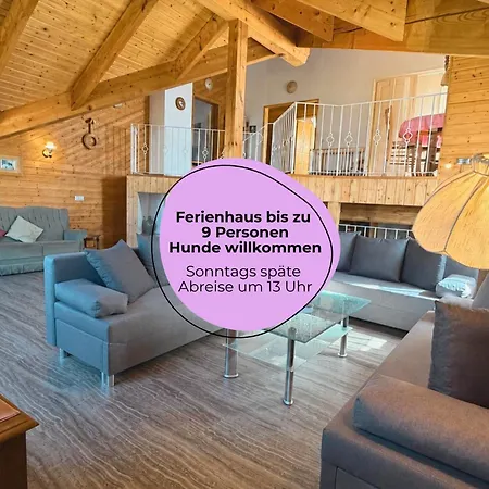 Schroeder | | Hunde Willkommen | 9 Personen *